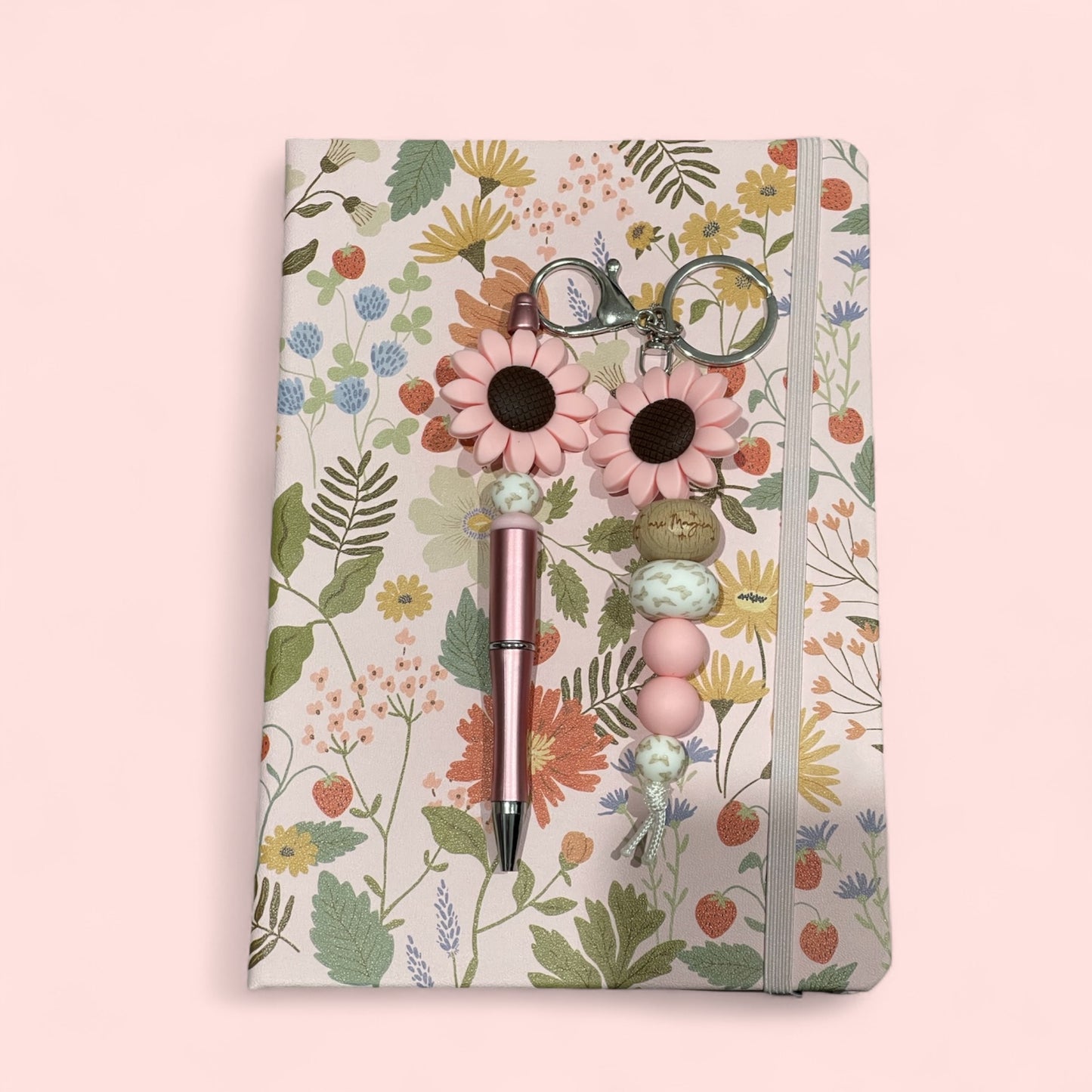 Gorgeous Notebook with matching Keyring and Pen Set