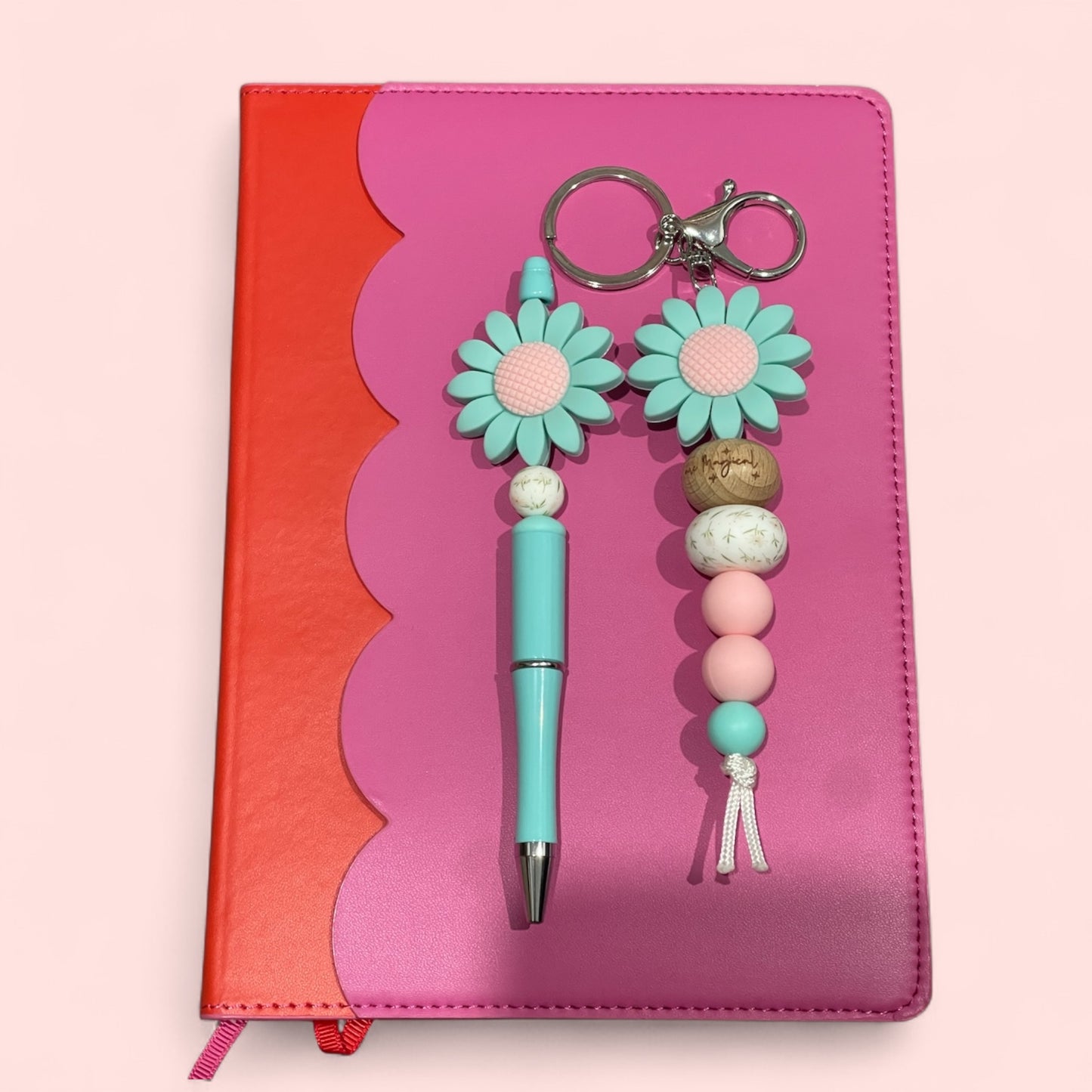 Gorgeous Notebook with matching Keyring and Pen Set