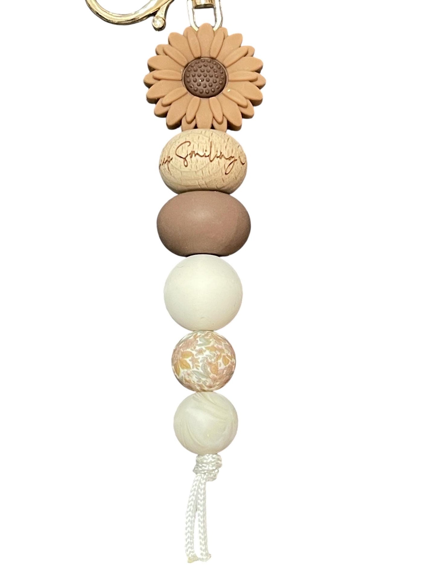 Keep Smiling Daisy Silicone Keyring